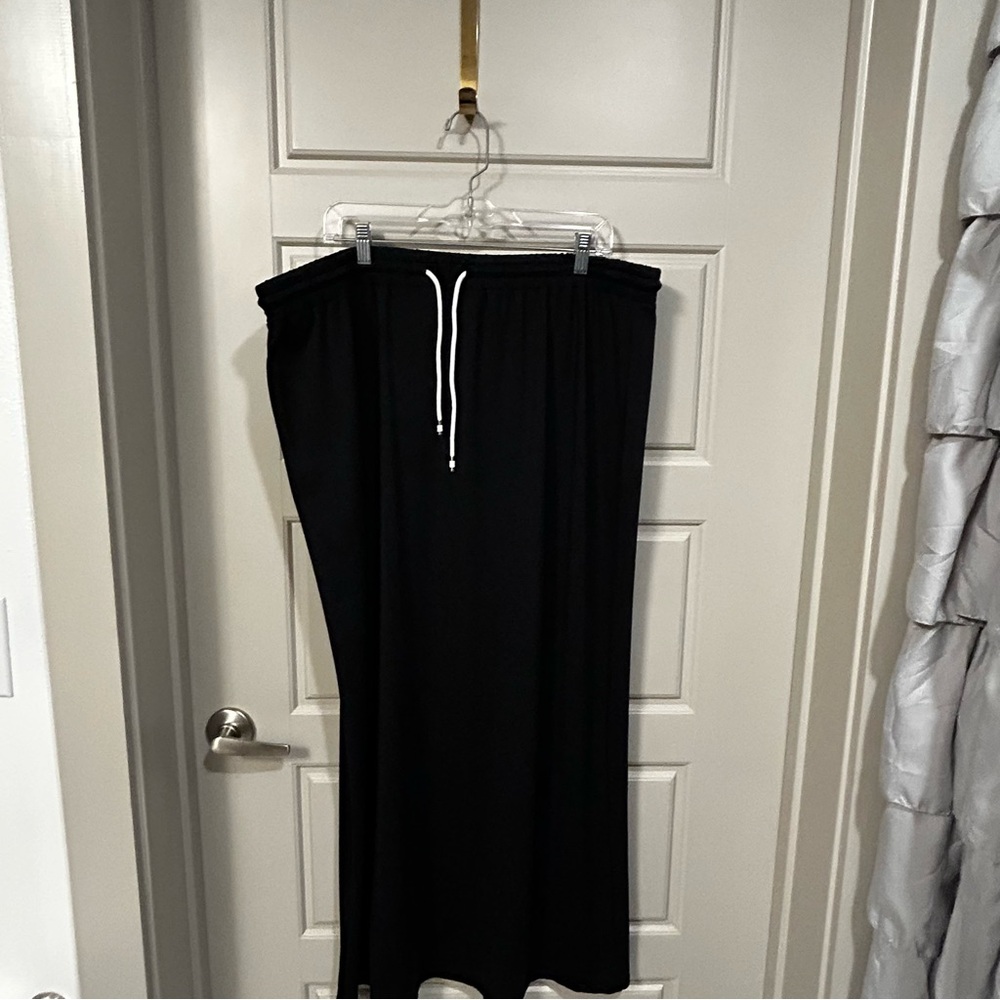 SHEIN Elegant Black Maxi Skirt with Drawstring